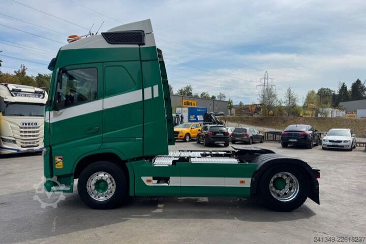 Standard tractor unit VOLVO FH-460 4x2