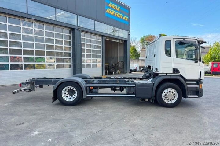 LKW-Fahrgestell SCANIA P450 4x2
