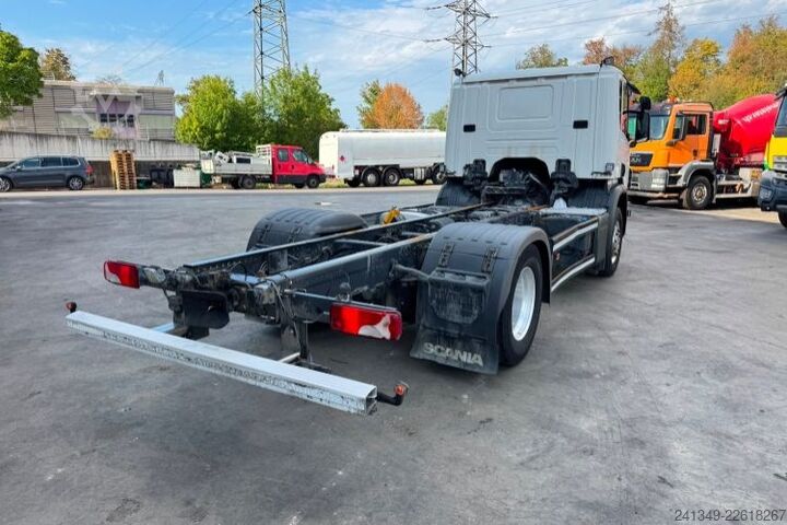 LKW-Fahrgestell SCANIA P450 4x2