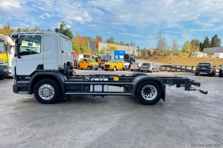 LKW-Fahrgestell SCANIA P450 4x2