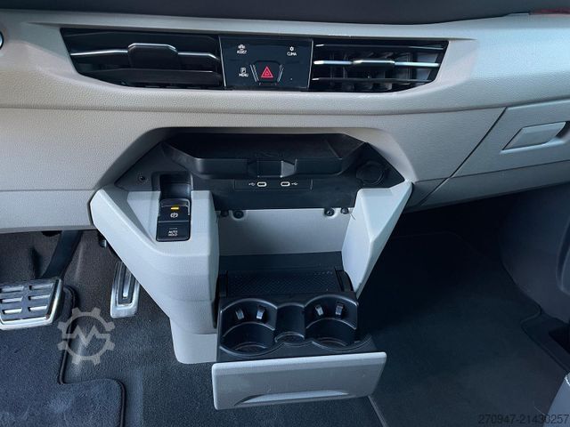 Minibus VW T7 Multivan Style lang Panorama Matrix STANDHZ