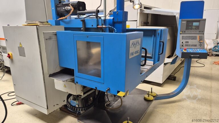 Tool Room Milling Machine - Universal AVIA FNE 40 NC