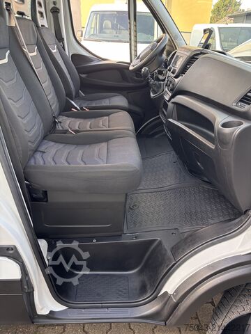 Pick-up van Iveco Daily 35S12 Pritsche*Klima*Kamera*1.Hand