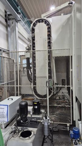 Bed Type Milling Machine - Universal KIHEUNG U 1350