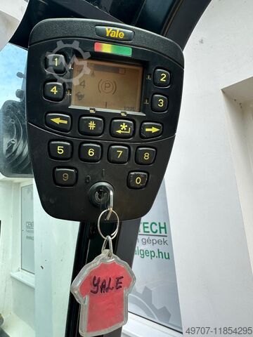 YALE ERP25VL electric 4 wheel forklift YALE ERP25 VL 