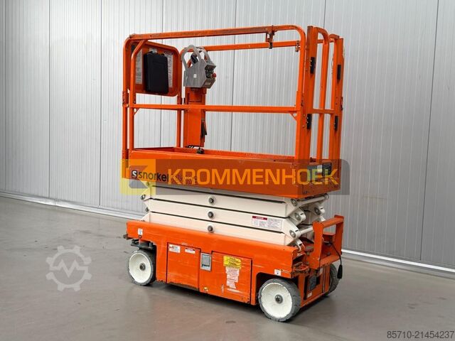 Scissor lift Snorkel S 3219 E Nieuwe Accu's