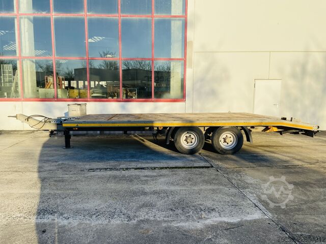 Low loader trailer Möslein TTS 11 Schwebheim  Tandemtieflader