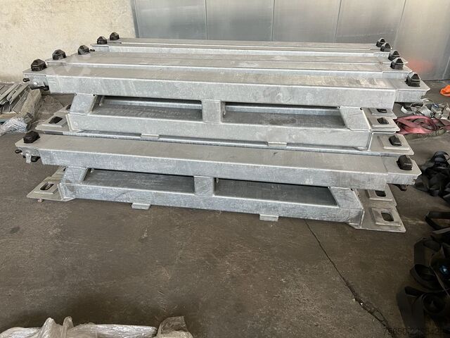 Low loader semitrailer Müller-Mitteltal Ausgleichsbock für Satteltieflader incl. Conatinerverschlüssen