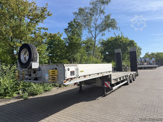 Low loader semitrailer Humbaur HTS30  3 Achs Satteltieflader, wenig benutzt