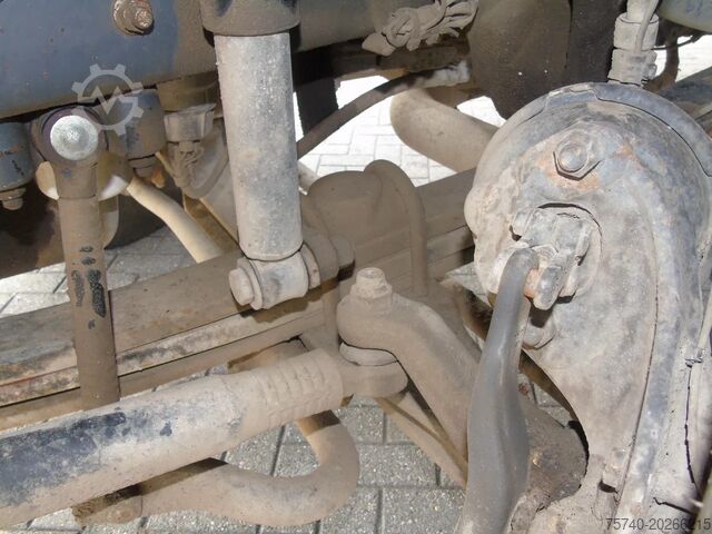 Tipper Renault Kerax 520DXI + MANUAL + SPRING + 8X4