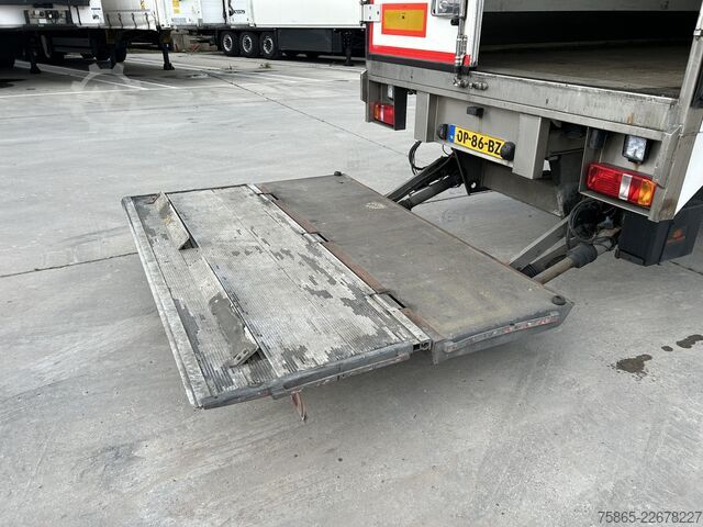 Refrigerated/freezer transport H.T.F HZO 42 / Thermo King SLXe 300 / Stuuras / Loadl...