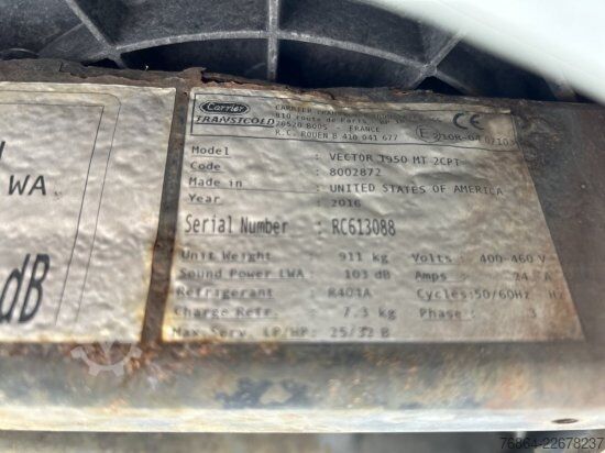 Low loader semitrailer KRONE MULTITEMP KüHLAUFLIEGER,   CARRIER VECTOR 1950 MT 2CPT