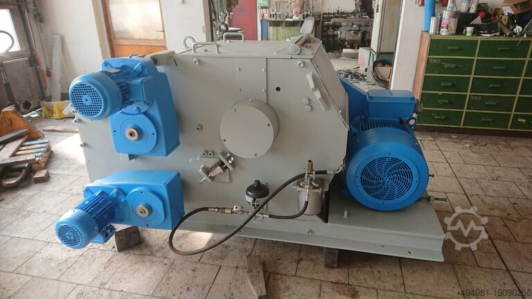 Holzzerkleinerer SG strojírny 500