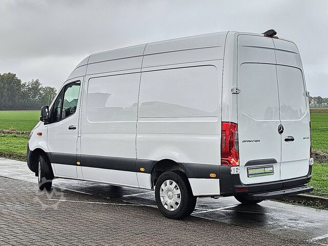 High-roof van MERCEDES-BENZ SPRINTER 317 L2H2 Navi RWD