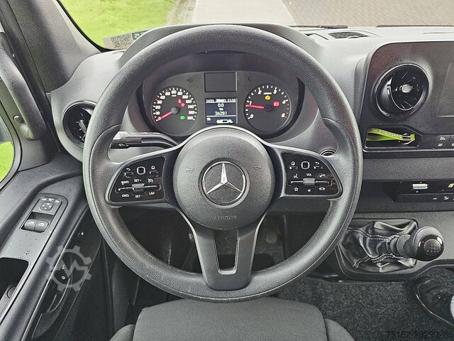 High-roof van MERCEDES-BENZ SPRINTER 317 L2H2 Navi RWD