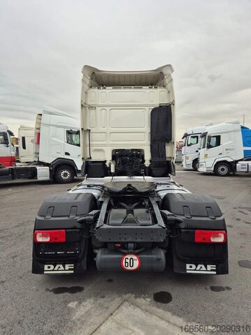 Standard tractor DAF XF 480 FT SPACE CAB