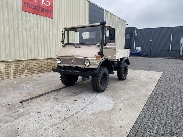 1991 Mercedes-Benz Unimog 407 Mercedes-Benz Unimog 407