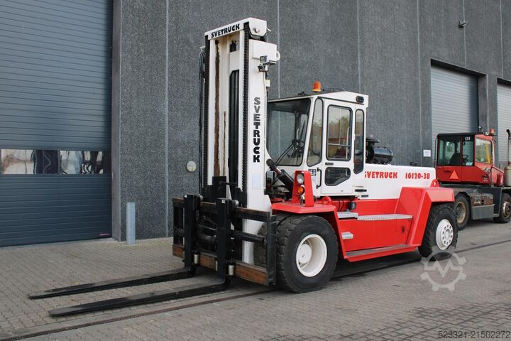 Dieselstapler SveTruck 16120-38
