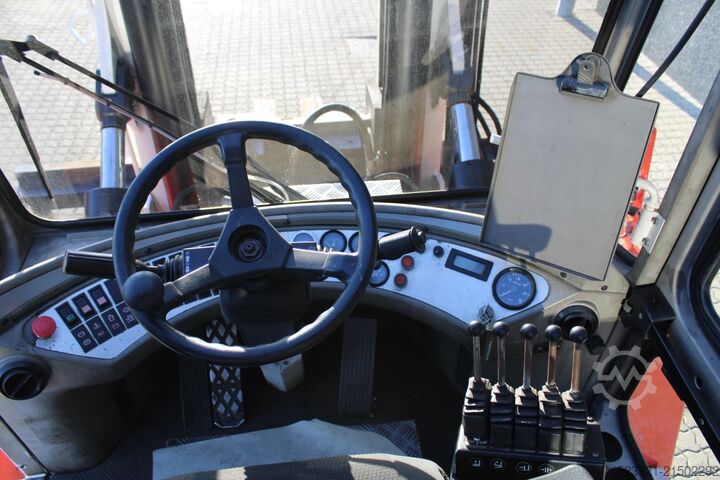 Diesel Forklift SveTruck 15120-38
