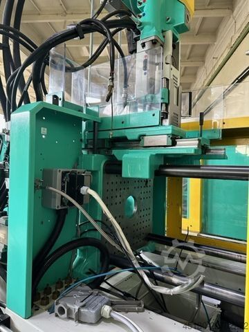 Injection molding machine Arburg 370S 700-100/100