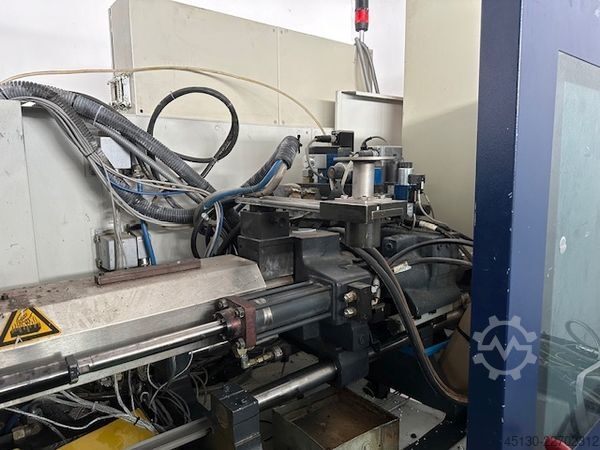 Spritzgießmaschine FERROMATIK MILACRON K110D-S/2F / 2K