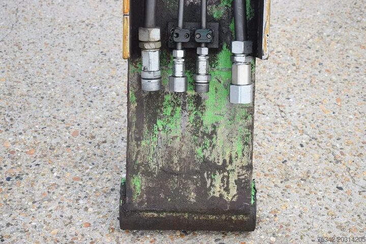 Wheel excavator Sennebogen 835M