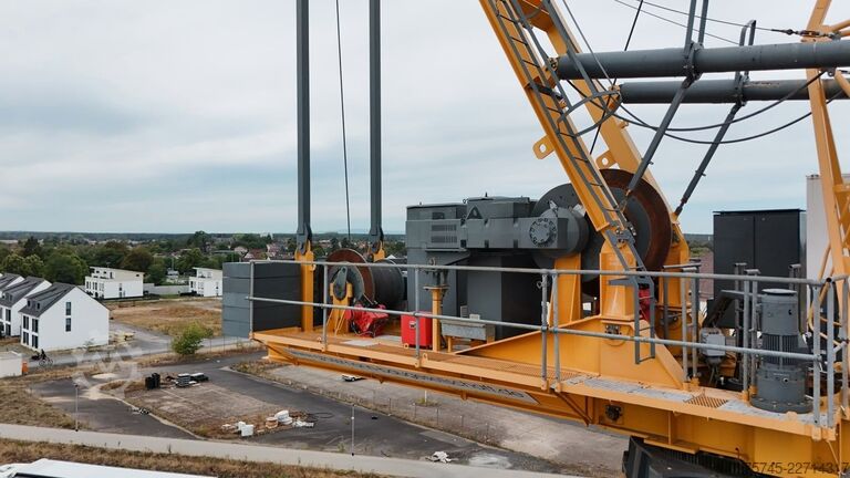 Hochbaukran LIEBHERR Kran 160 HC-L 8/16