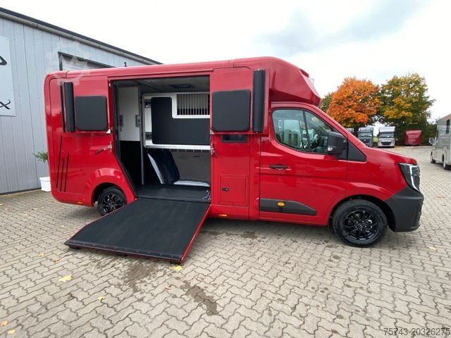 Viehtransporter RENAULT MASTER AKX NEW MODELL  2025 5 Sitzer Haras ex. L