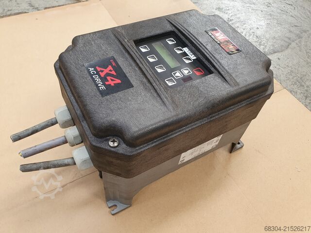 Steuerung DEMAG / ABB Frequenzumrichter / Umrichter - 11 St.