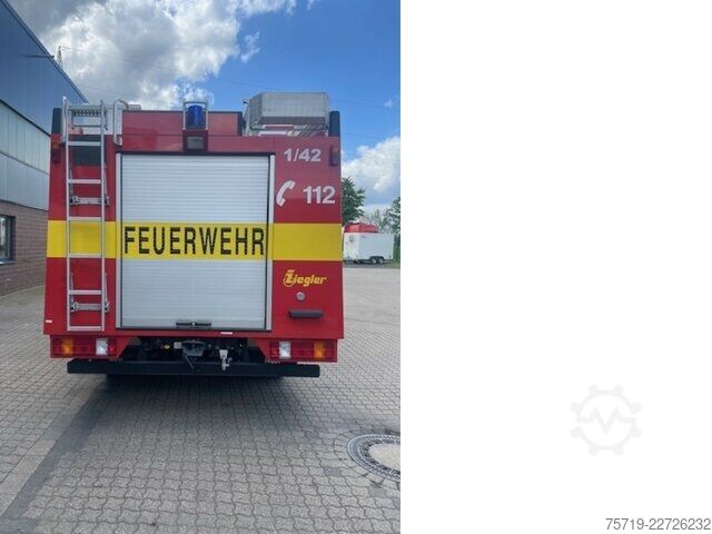 Van Mercedes-Benz 814 4x2 Feuerwehr Ziegler LF 8/6