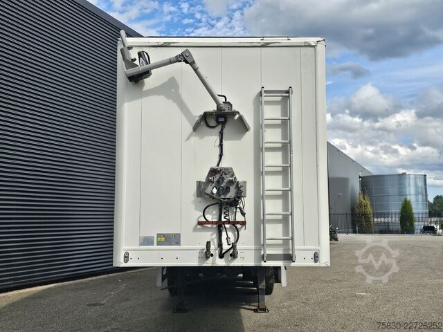Schubboden knapen K200 KT01 / 60 m3 / 2 x LIFT AXLE