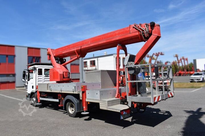 Lkw-Arbeitsbühne Ruthmann T 330 (TÜV und UVV neu!)