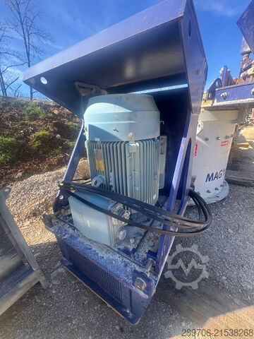 Vertical Crusher Magotteaux Mag impact 2100