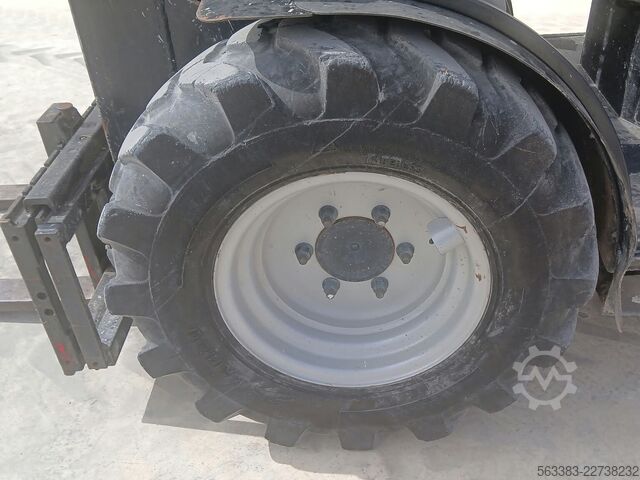 Geländestapler Manitou MC18.2 D