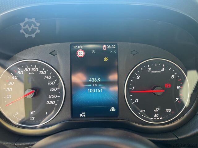 Minibus Mercedes-Benz Citan 113 Tourer Pro Navi PDC KAM SHZ KlimaA