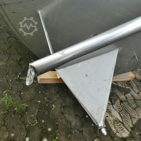 8640 Liter Rührwerksbehälter aus V2A mit Balkenrührwerk  7645