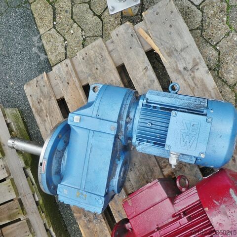 8640 Liter Rührwerksbehälter aus V2A mit Balkenrührwerk  7645