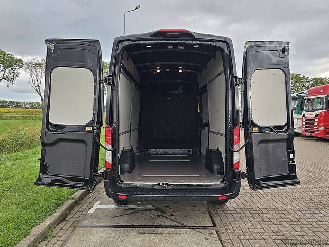 High-roof van FORD TRANSIT 330 L3H3 XL Navi Carplay