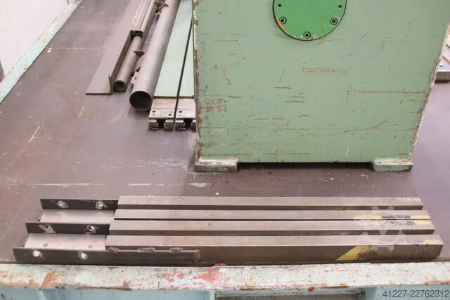 Swivel bending machine 2500 x 3 mm LOTZE HZ 2500/3