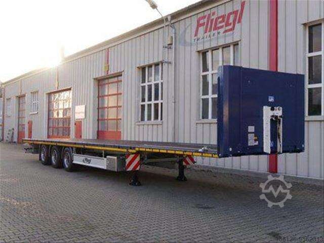 Pritsche offen Fliegl Plateau