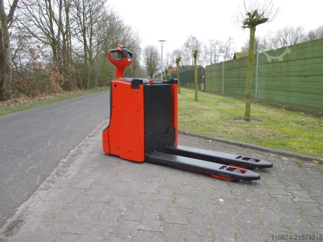 Niederhubwagen Linde T16L