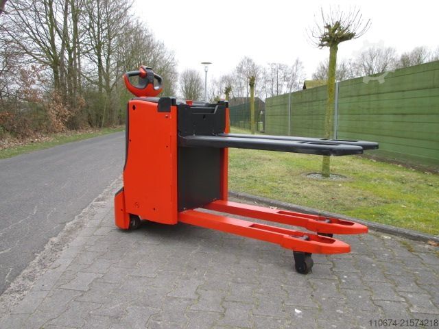 Niederhubwagen Linde T16L