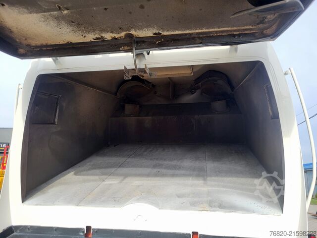 Kehrmaschine LKW  