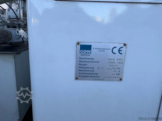 Leit-/Zugspindeldrehmaschine GDW 350CNC