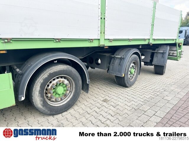 Open semitrailer with tarp  Baustoff-Auflieger, Rollkran Kennis 14R,