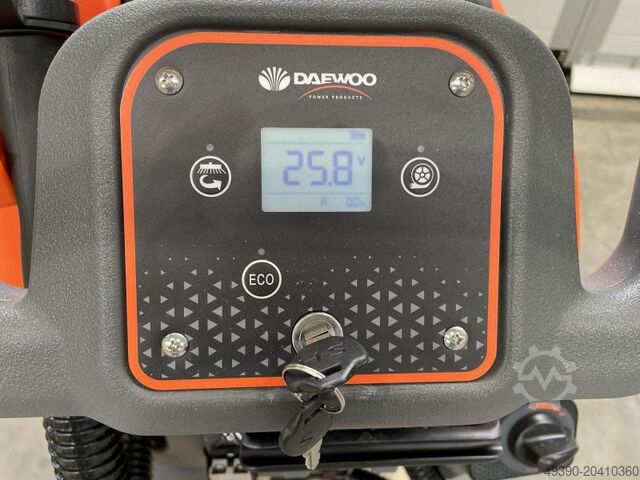 Neue Scheuersaugmaschine, Bodenreinigungsmaschine, Fußbodenreinigungsmaschine DAEWOO DAFL50A
