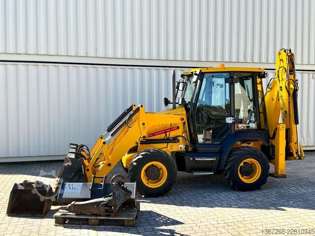Radlader JCB 3CX Compact / 2022 BJ / Hammer + Schaufeln