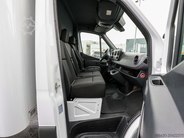 Transporter mit Koffer Mercedes-Benz Sprinter 317 CDI Koffer L3 LBW Navi DAB SHZ K