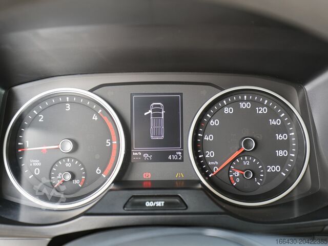 Minibus VW Crafter Grand California 600 FWD AHK Kamera S