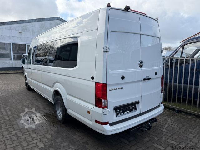 Kleinbus VOLKSWAGEN Crafter 21+3 Bus Automatik Klima Heizung